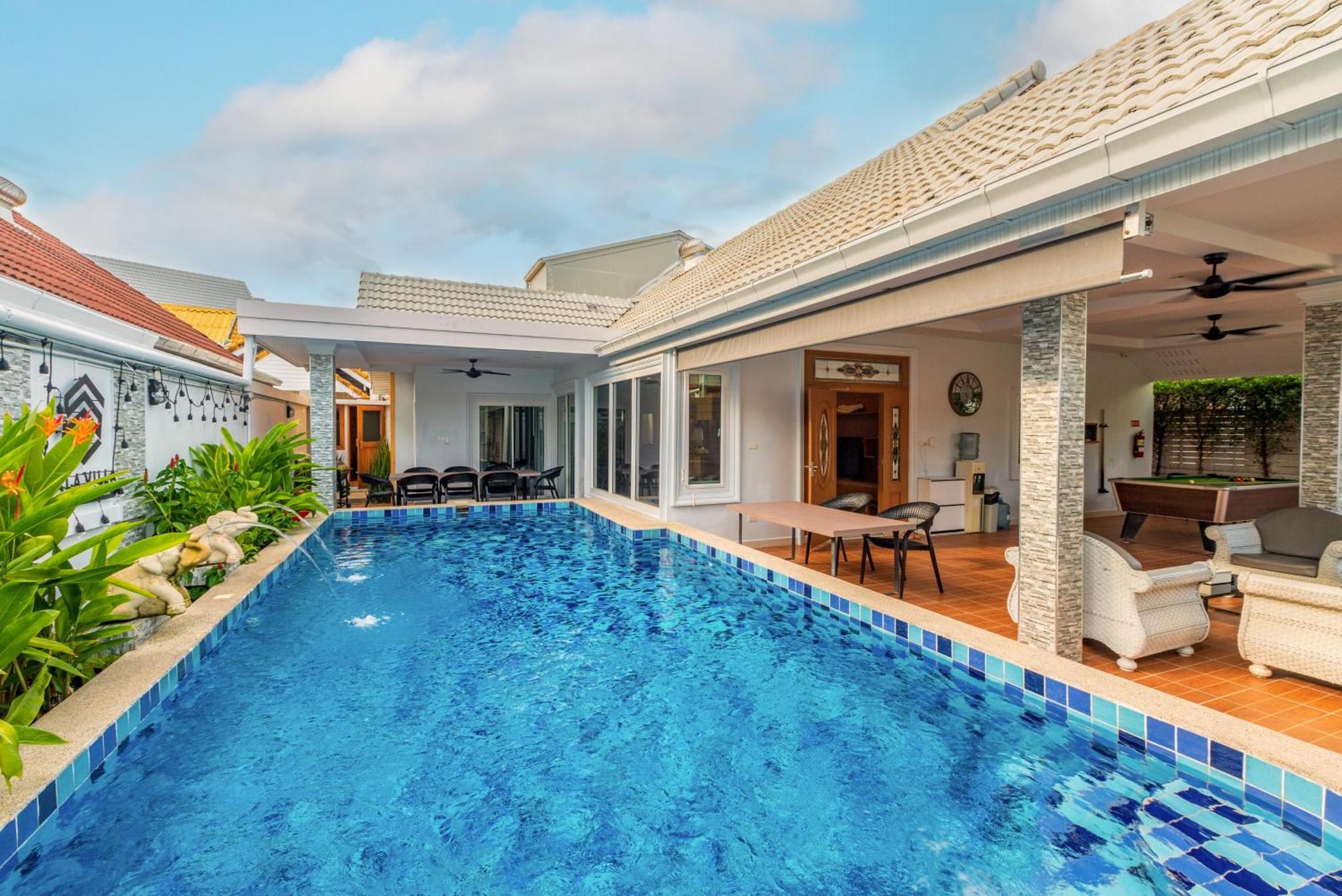 Gala Villa Pattaya Luaran gambar