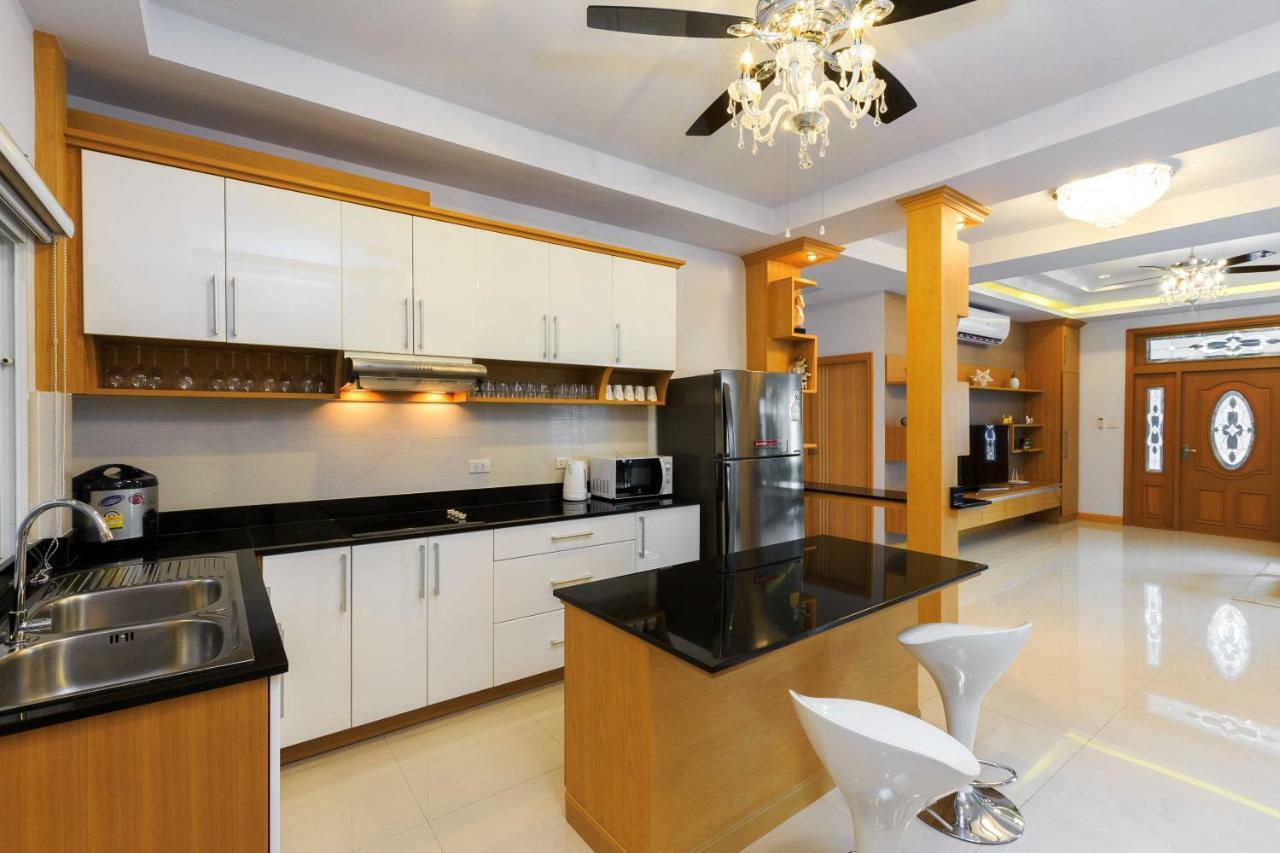 Gala Villa Pattaya Luaran gambar